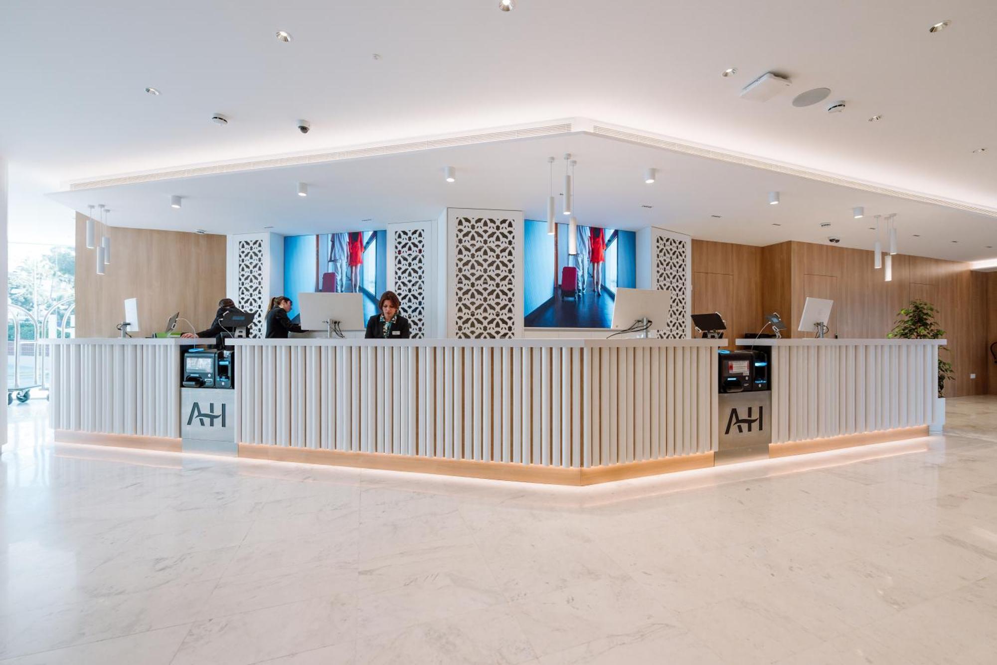 Tahiti Playa Hotel Santa Susanna
